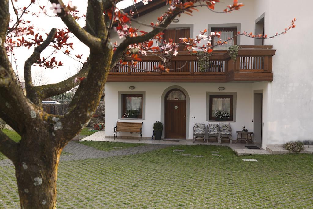 Bed and Breakfast Sentiero Valinis Fanna Экстерьер фото