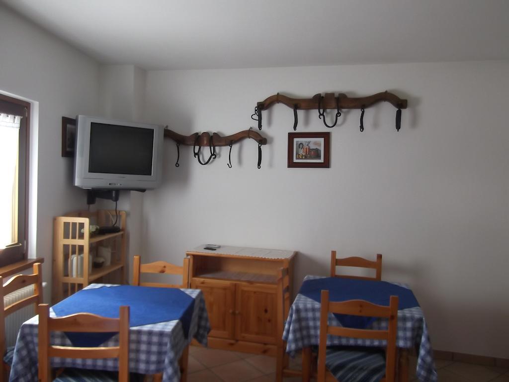 Bed and Breakfast Sentiero Valinis Fanna Экстерьер фото